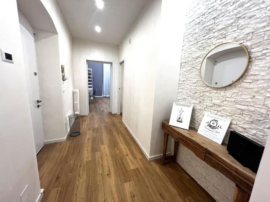 Apartament La Casa Del Papa Bari Zewnętrze zdjęcie