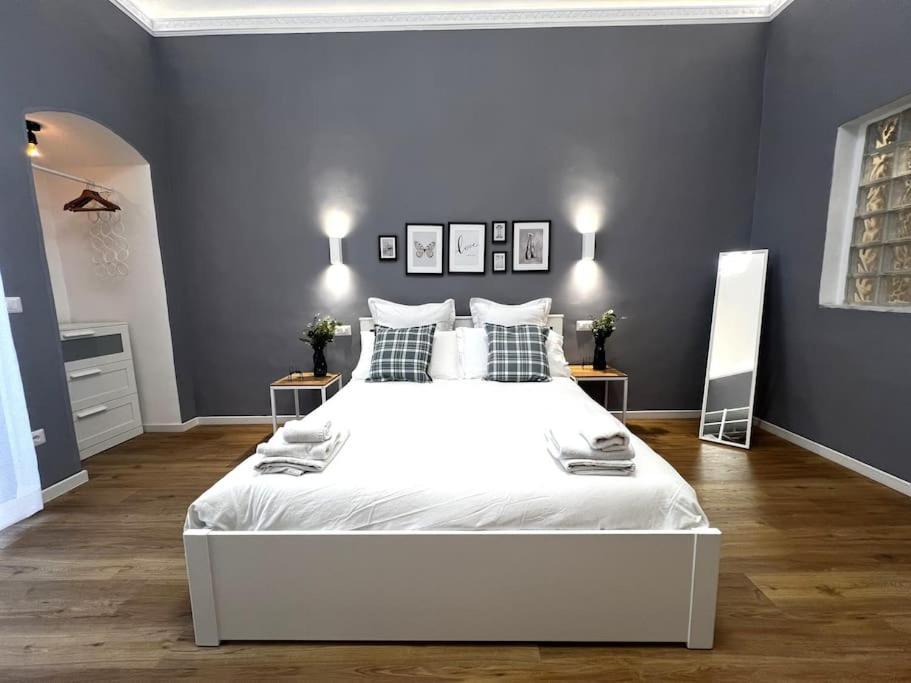 Apartament La Casa Del Papa Bari Zewnętrze zdjęcie